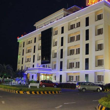 Hotel Mgm Grand Srikalahasti Esterno foto